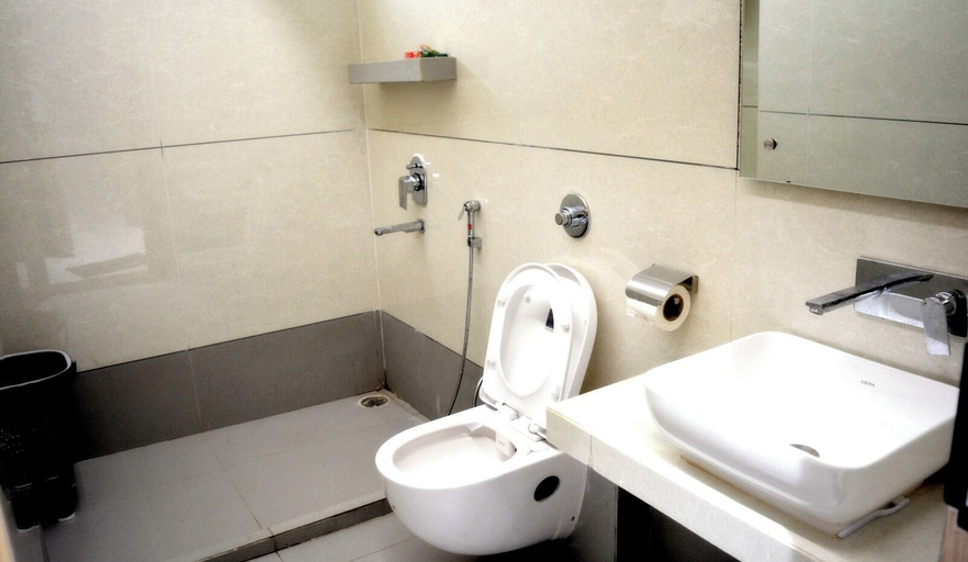 Bathroom, Hotel Royal Pixel, Bhopal