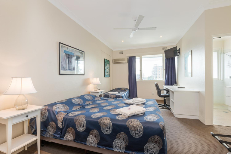 Bedroom 5