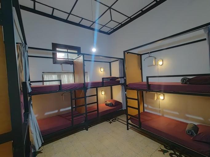 Bedroom 9