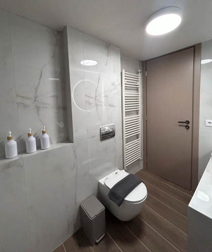 Room 5, Abete Luxury Apartments, Epirus