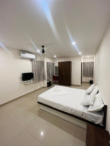 Bedroom 6