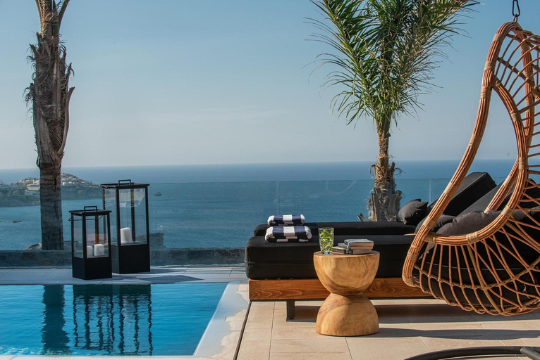 Others 4, Alpha House in Crete, Crete