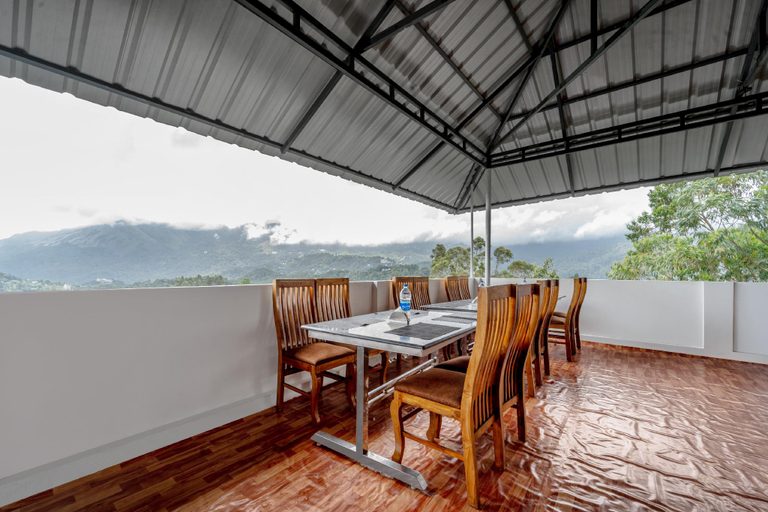 Food & Drinks 4, Treebo Windsong Resort Munnar, Tea Plantation View, Idukki