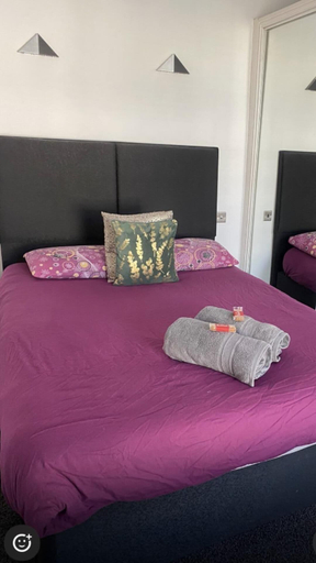 Room 5, Darlington Delight - Spacious 3 Bedroom House, Darlington
