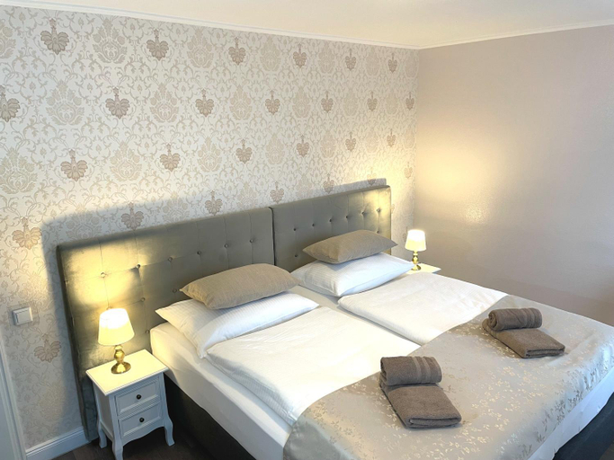 Bedroom 3, Hotel Kolossos Düsseldorf - Neuss, Rhein-Kreis Neuss