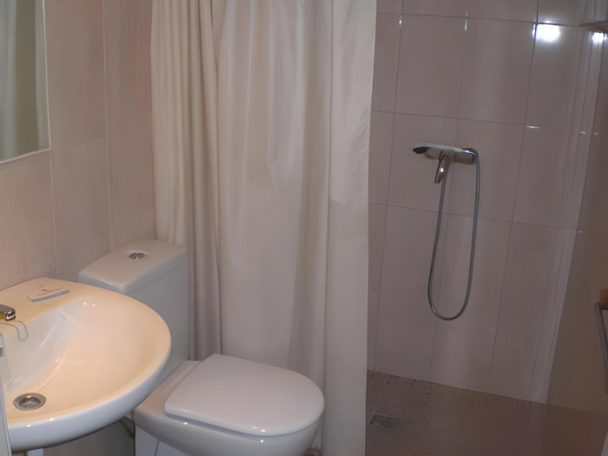 Bathroom, Hostal Virginia, Valencia