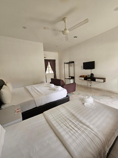 Bedroom 6