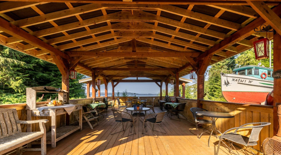 5, The Cabins at Alert Bay, Mount Waddington