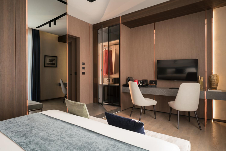 Bedroom 4, Agra Suites, Napoli