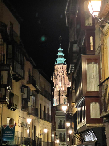 Others 5, Jubilus Rooms, Toledo