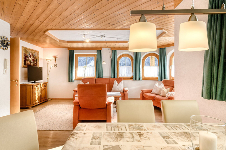 Room 4, Haus Alvier - 3-zimmer Fewo Rothorn mit Terrasse, Bludenz