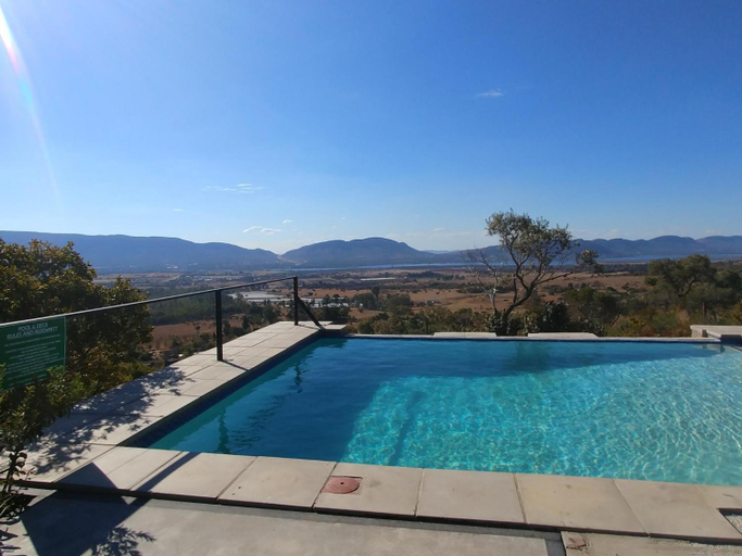 Others 4, Sky Lodge, Bojanala