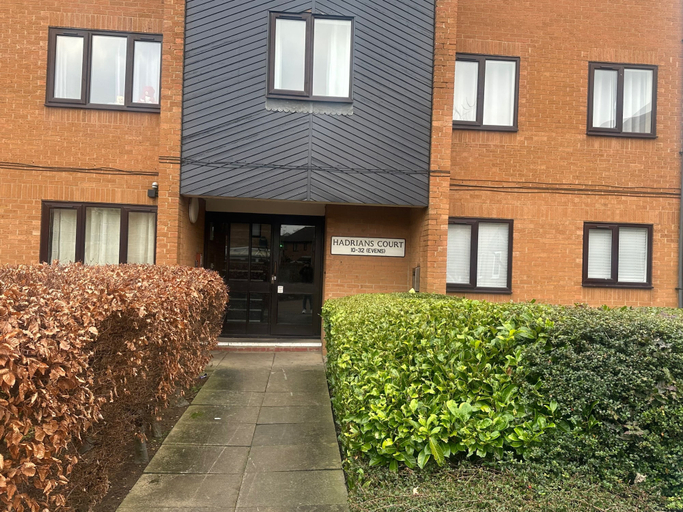 Exterior detail, 1br-sleeps2-parking-quietstay-citycentre, Peterborough