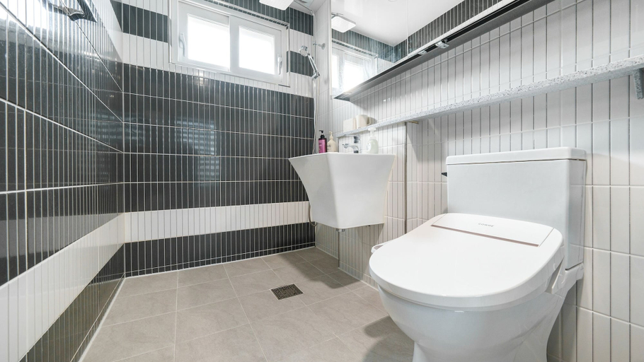Bathroom 4, Sokcho Biroso Private Cottage, Goseong