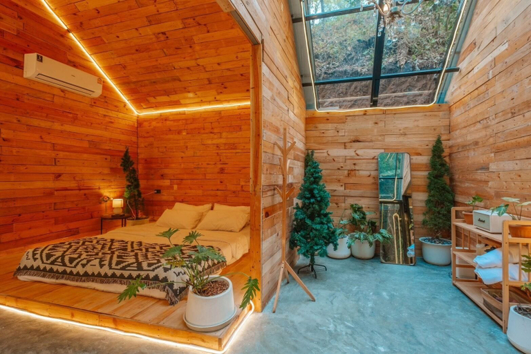Bedroom 2, LOUVREFER, Mae Taeng