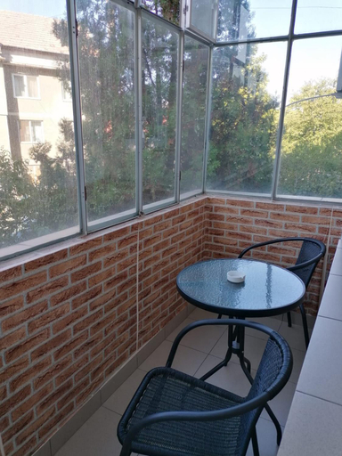Others 5, Apartament Alena, Sanmartin