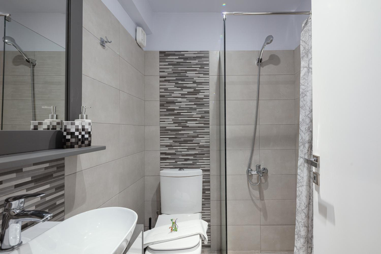 Bathroom 2, Green View Studios & Apartments, Crete
