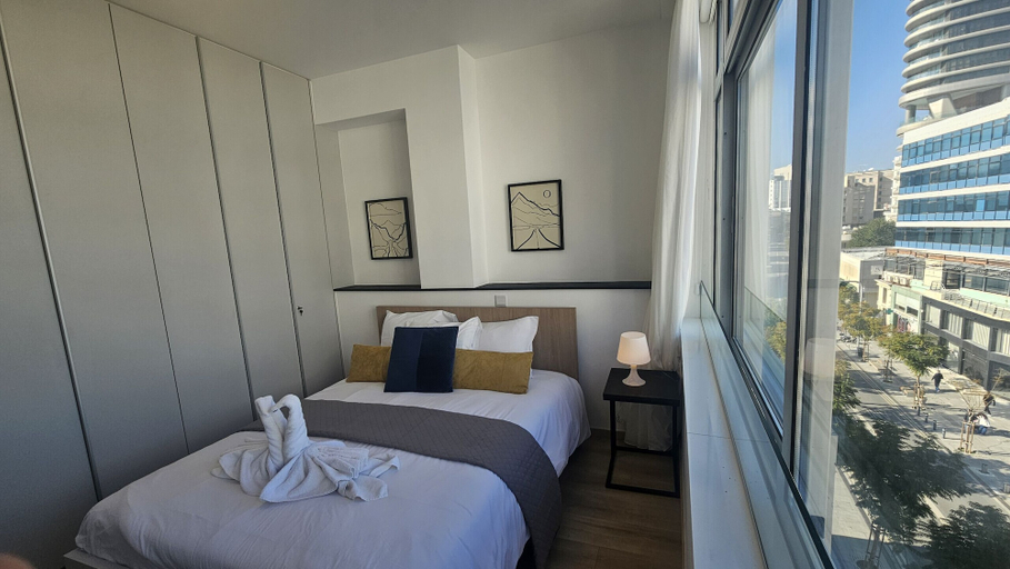 Room 3, 37 NIC - Stay City Center Gem