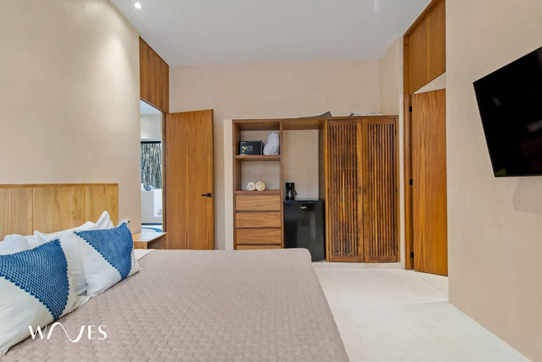 Bedroom 2, Spacious 3 Br w Private Pool Exclusive Gym, Cozumel