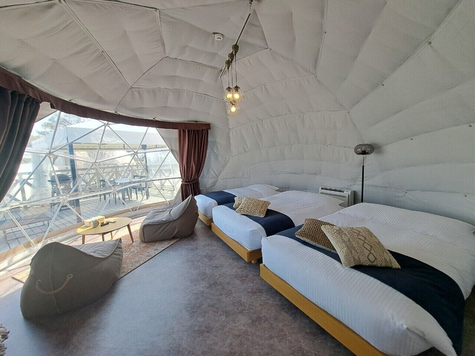 Bedroom 3, last piece, Shima