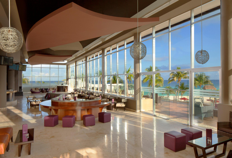 Food & Drinks 4, The Fives Beach Hotel and Residences - All Senses Inclusive, Cozumel