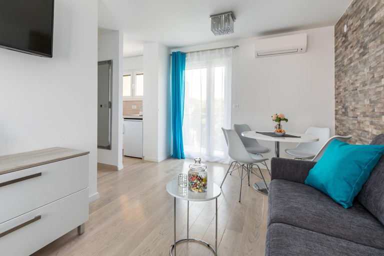 Others 4, Luxury room & studio Stella Maris, Split