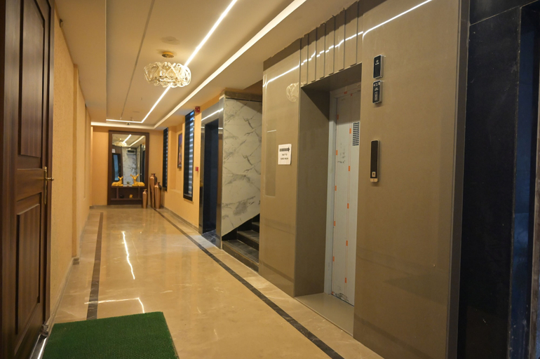 Others 4, Hotel Ananta Sayana, Cuttack