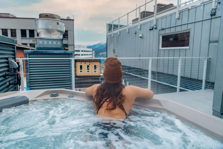 Sport & Beauty 5, Silverbow Inn, Juneau