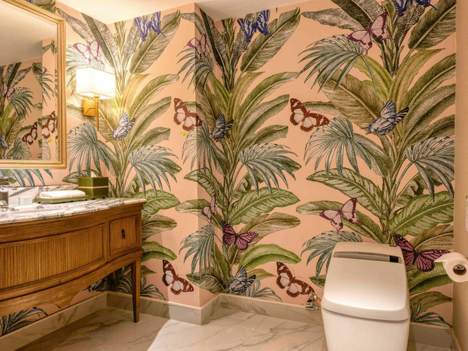 Bathroom 20