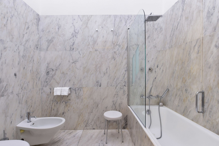 Bathroom 5, Pousada Convento de Arraiolos - Historic Hotel, Arraiolos