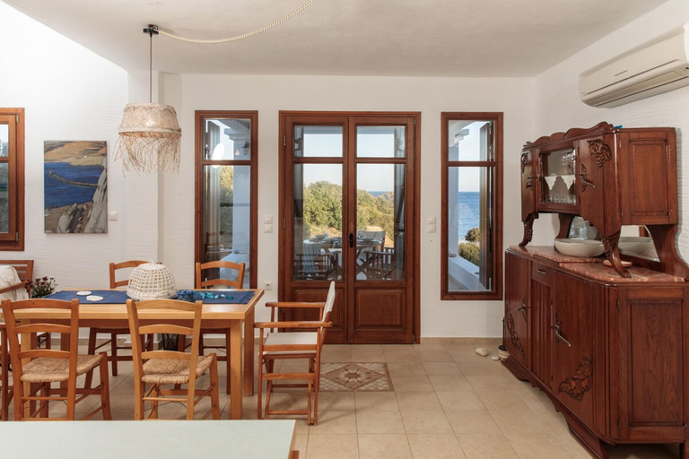 Room 4, Apiliotis Sunrise Beach Villa, South Aegean