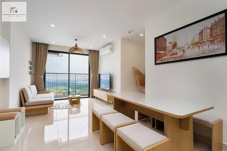 Others 5, Vinhomes Grand Park Luxury Apartment, District 9