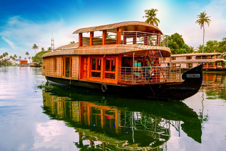 Others 3, Northstar Houseboats, Alappuzha