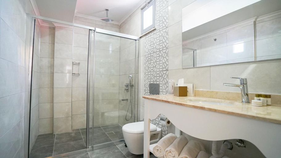 Bathroom 5, Selectum Family Comfort Side (ex. Lyra Resort), Manavgat