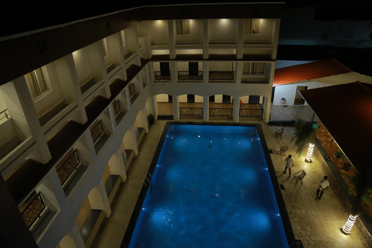 Others 4, THE RIVIERA, Theni