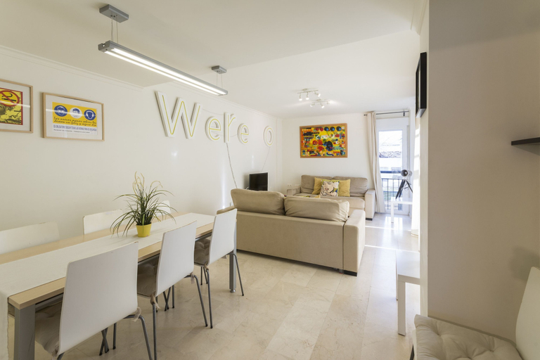 Room 5, Coll Groc in Grau i Platja, Valencia
