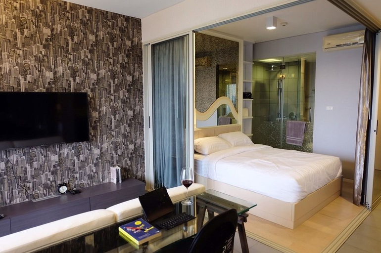 Bedroom 2, BoonRumpa Condotel, Phaya Thai