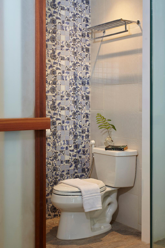 Bathroom 5, Whale Hua Hin, Hua Hin