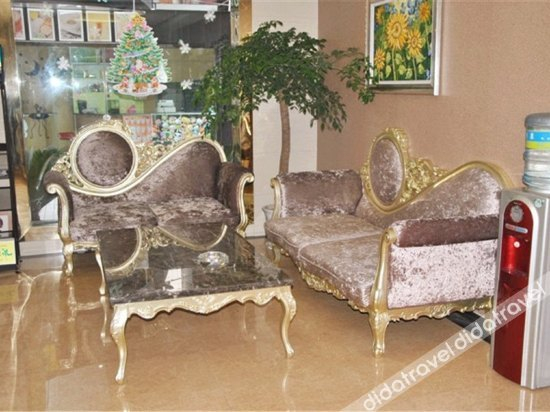 Others 4, Water Hotel, Shiyan