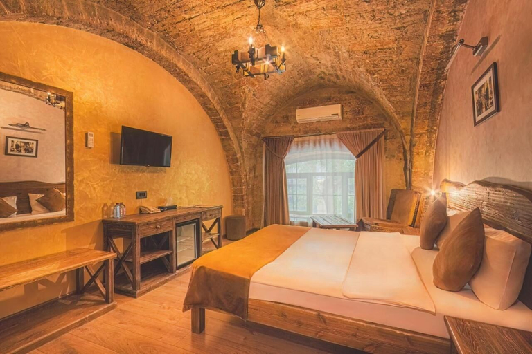 Bedroom 1, Passage Antique Hotel, Baku
