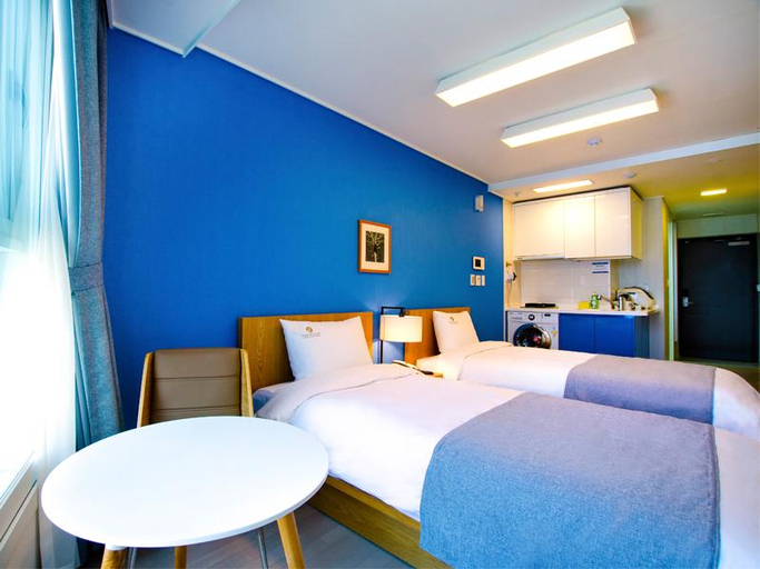 Bedroom 2, Plea De Blanc, Haeundae
