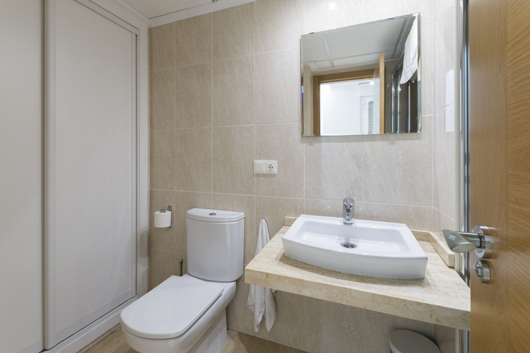 Room 4, Coll Groc in Grau i Platja, Valencia
