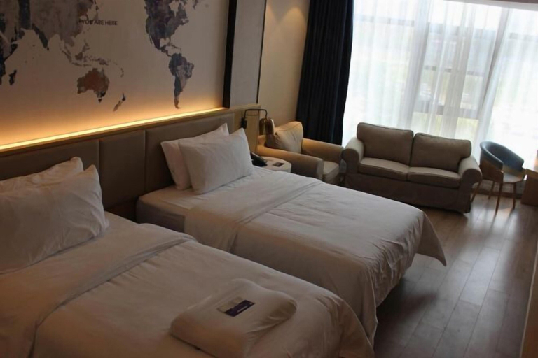 Bedroom 3, Kyriad Marvelous Hotel (Nanjing Hongqiao Center), Nanjing