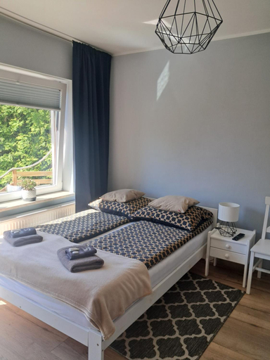Others 5, Zamkowe Zacisze, Nowy Targ