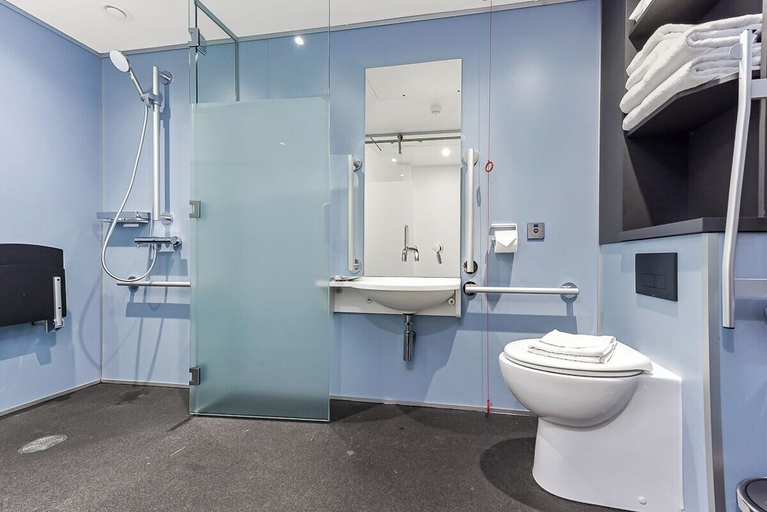 Bathroom 4, The Z Hotel Strand, London