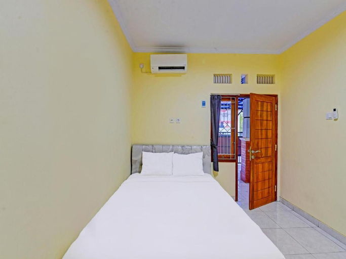 Bedroom 2, OYO 90823 Casa Jupiter Shine, Denpasar