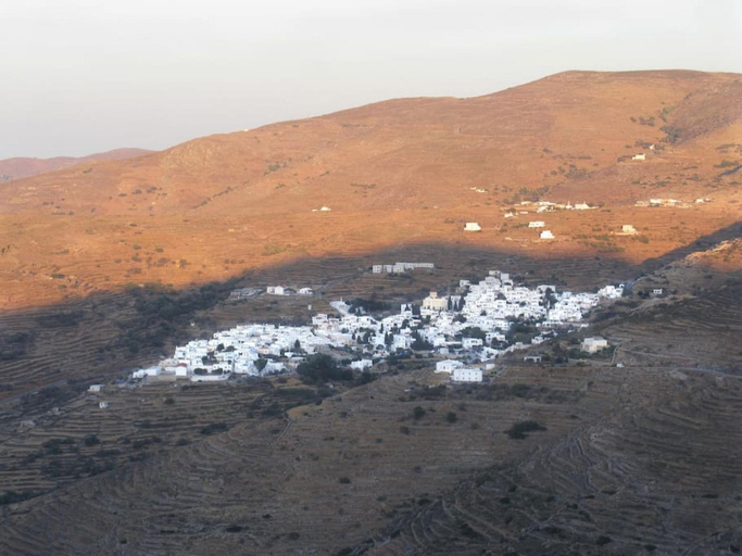 Room 5, Amberi Tinos in Panormos, South Aegean