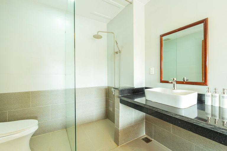 Bathroom 5, Herbal Resort, Phú Quốc