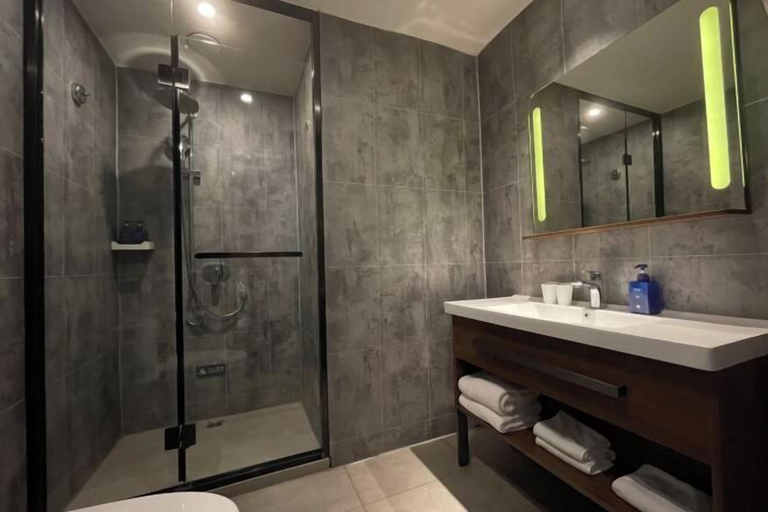 HanTing Hotel (Shanghai Daning International Guangyue Road), Shanghai