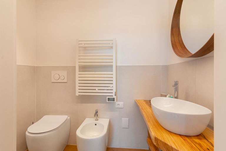 Bathroom 3, Charming B&B Arcipelago, Livorno
